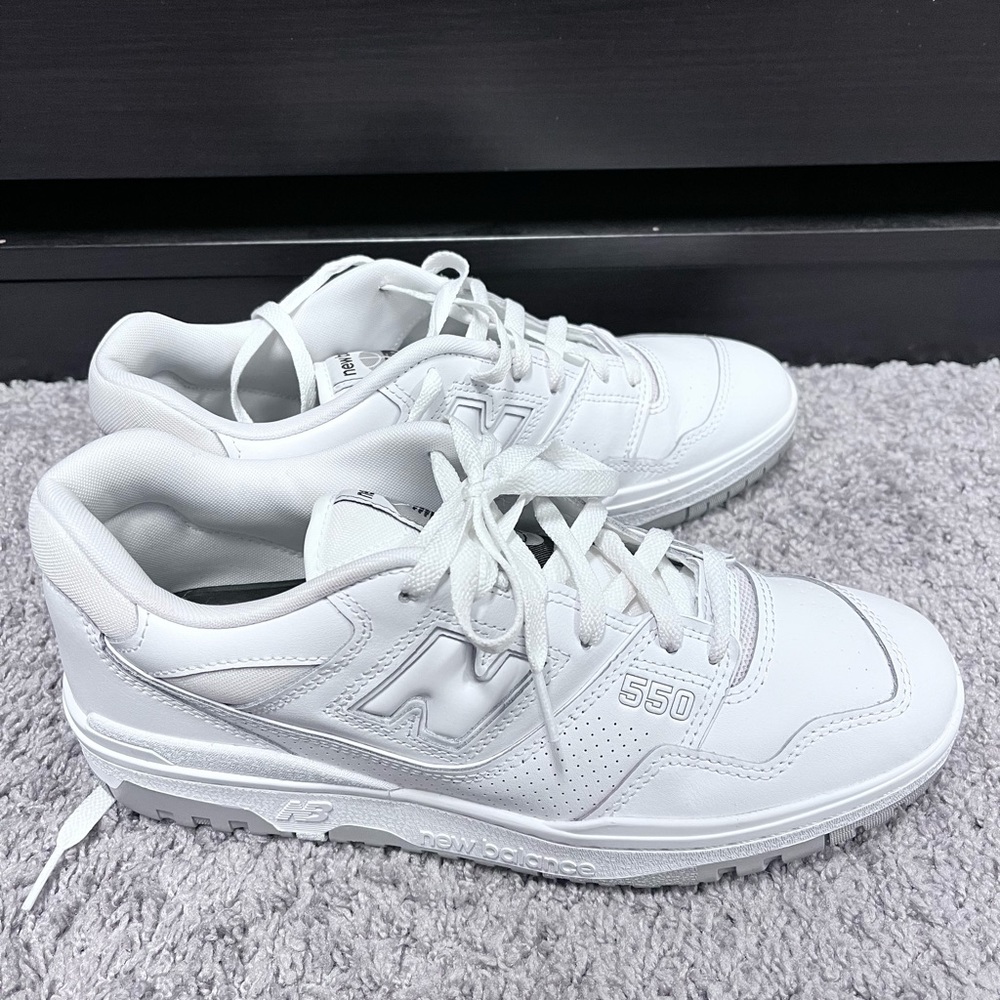 New Balance 550. Men’s size 10; White/Gray 2022